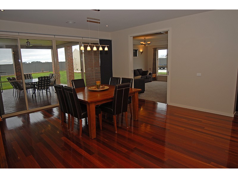 30 Alfredton Drive, Alfredton VIC 3350