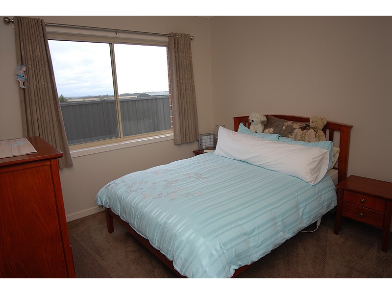 30 Alfredton Drive, Alfredton VIC 3350