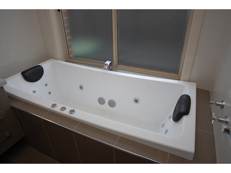 30 Alfredton Drive, Alfredton VIC 3350