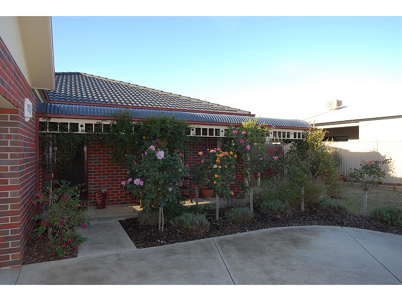 56 Belltower Avenue, Alfredton VIC 3350