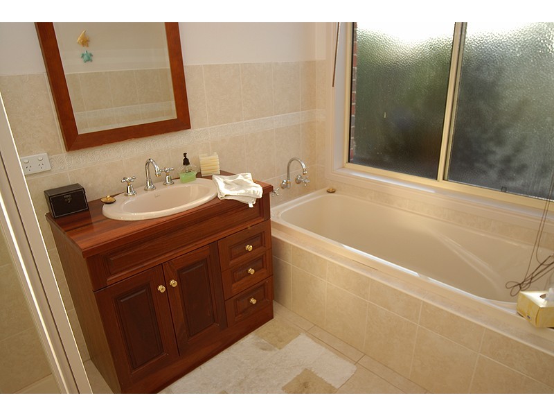 56 Belltower Avenue, Alfredton VIC 3350