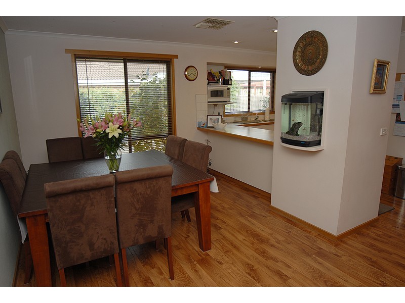 10 Shari Drive, Delacombe VIC 3356