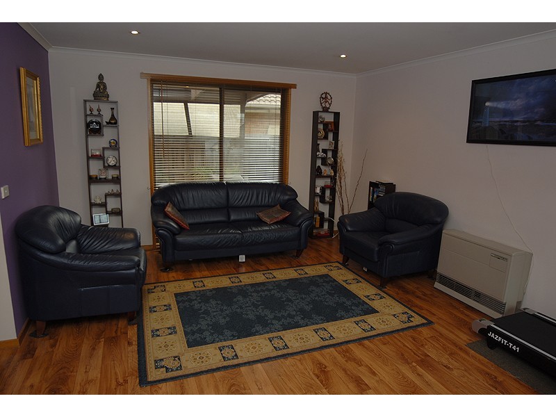 10 Shari Drive, Delacombe VIC 3356