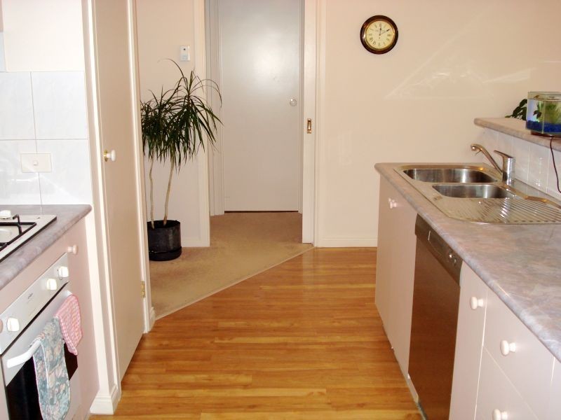 22 Melvyn Crescent, Mount Clear VIC 3350