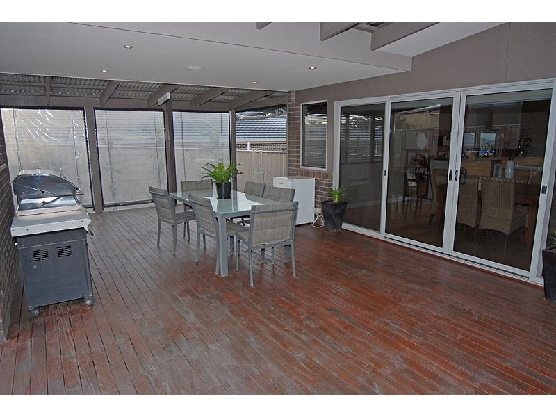 13 Pinevale Way, Ballarat North VIC 3350