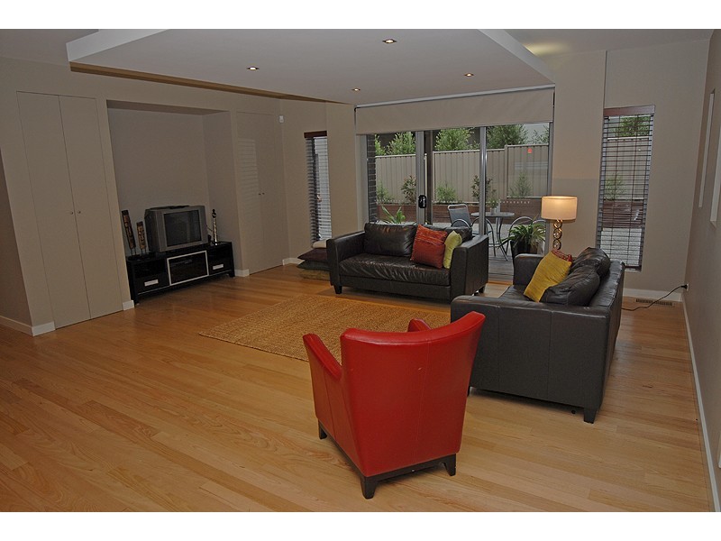 13 Pinevale Way, Ballarat North VIC 3350