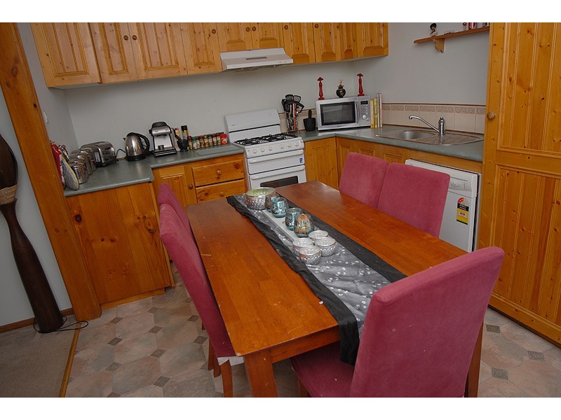 14 Huntington Street, Wendouree VIC 3355