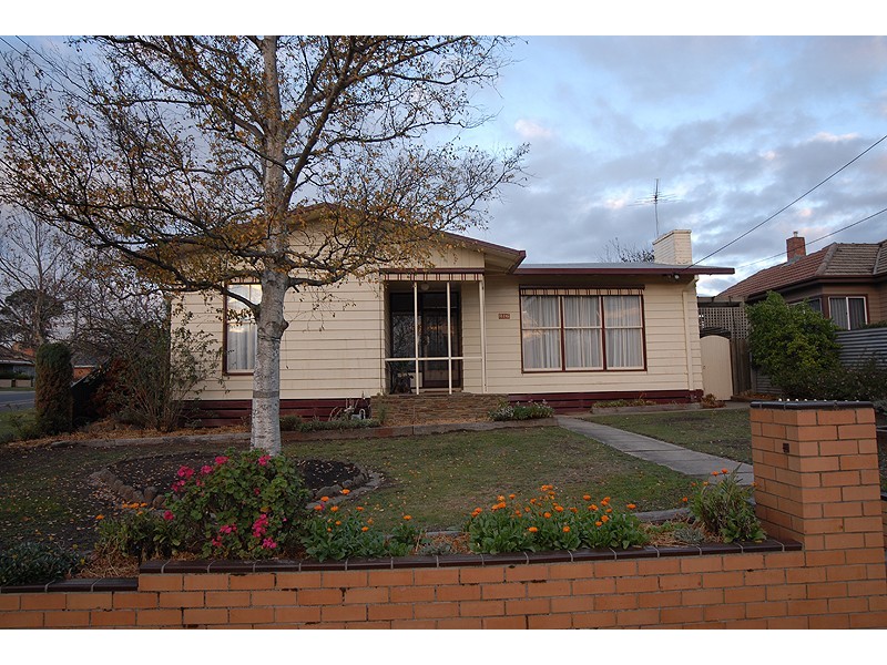 816 Ligar Street, Soldiers Hill VIC 3350