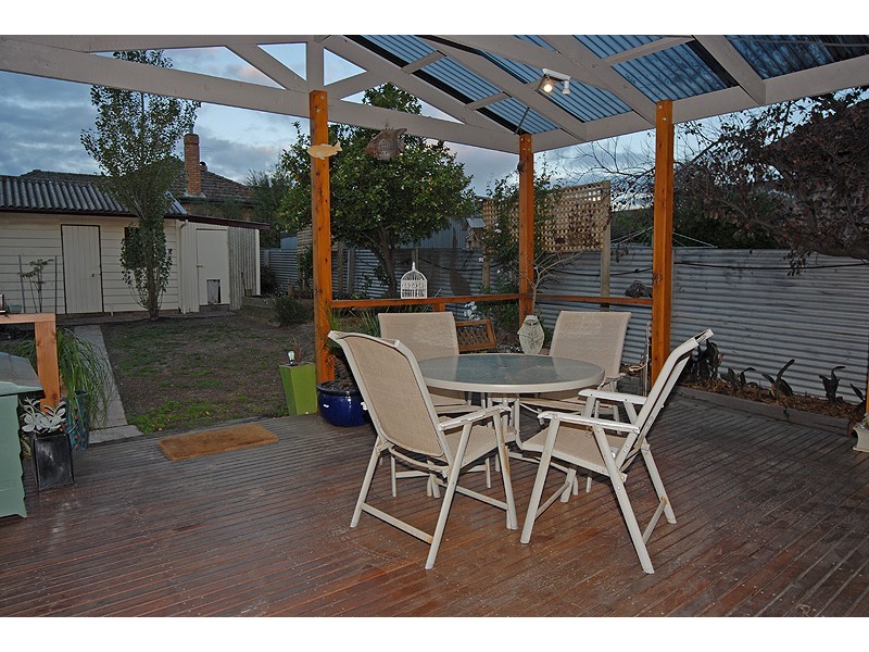 816 Ligar Street, Soldiers Hill VIC 3350