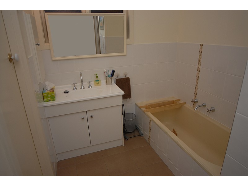 816 Ligar Street, Soldiers Hill VIC 3350