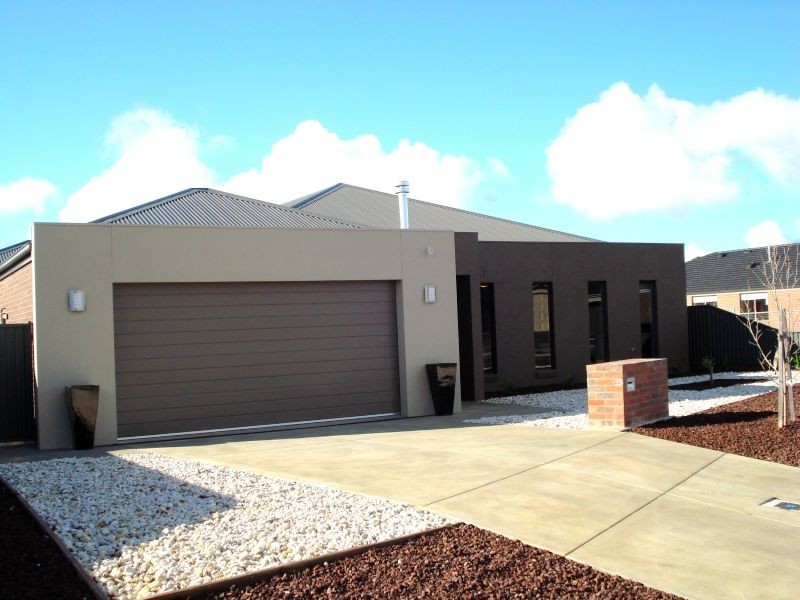 45 Lawrie Drive, Alfredton VIC 3350