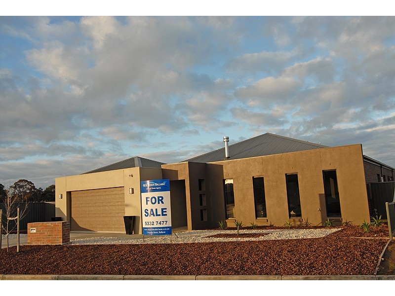 45 Lawrie Drive, Alfredton VIC 3350