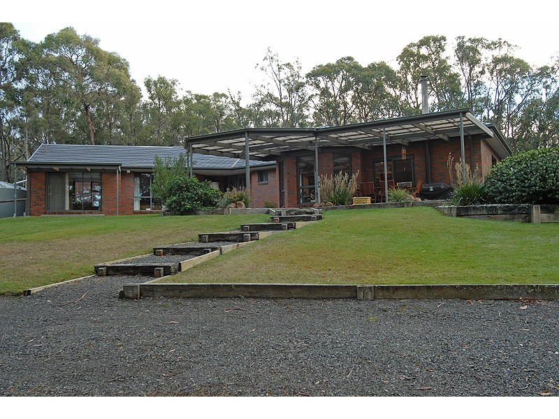 145 Post Office Road, Smythes Creek VIC 3351