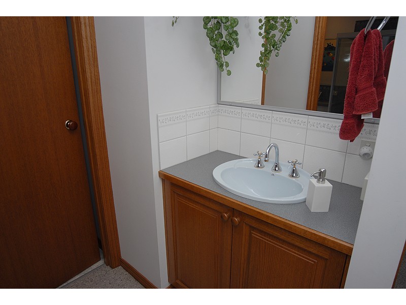 145 Post Office Road, Smythes Creek VIC 3351