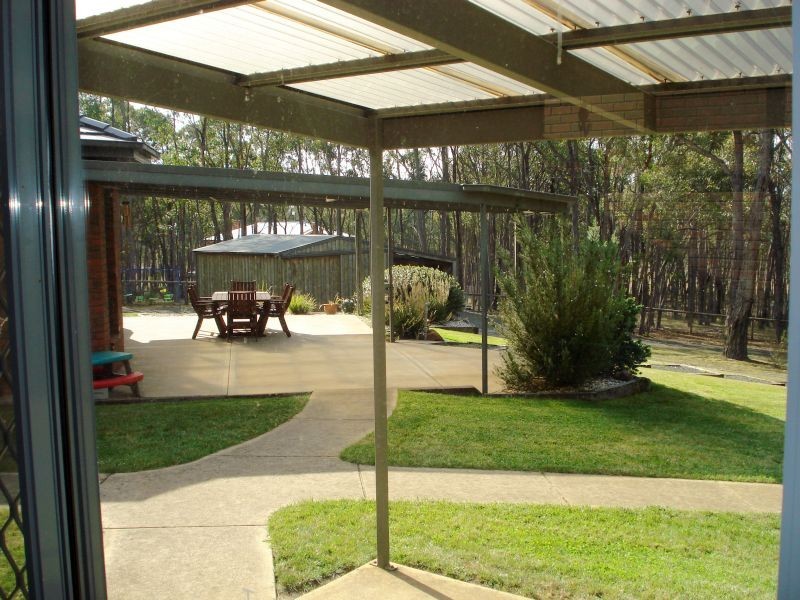 145 Post Office Road, Smythes Creek VIC 3351