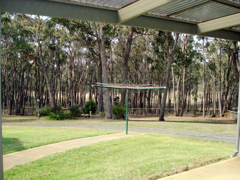 145 Post Office Road, Smythes Creek VIC 3351