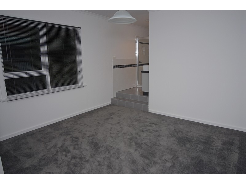 4 Brinkley Avenue, Wendouree VIC 3355