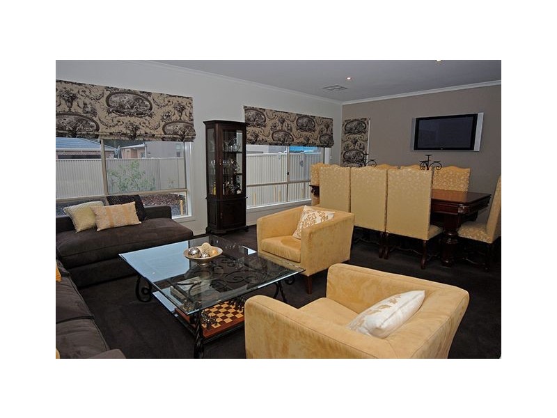 12 Oakdene Court, Ballarat North VIC 3350