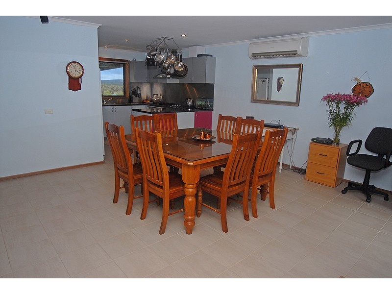 19 Cynthia Court, Haddon VIC 3351