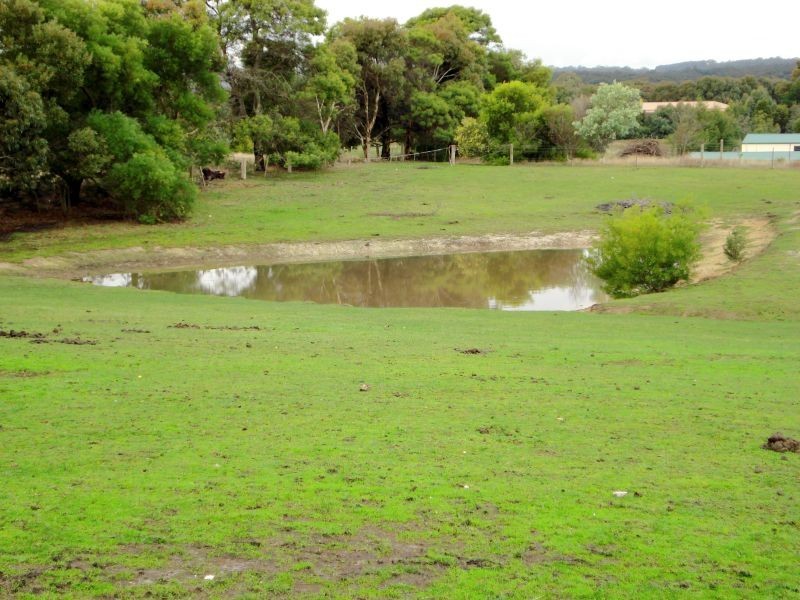 19 Cynthia Court, Haddon VIC 3351