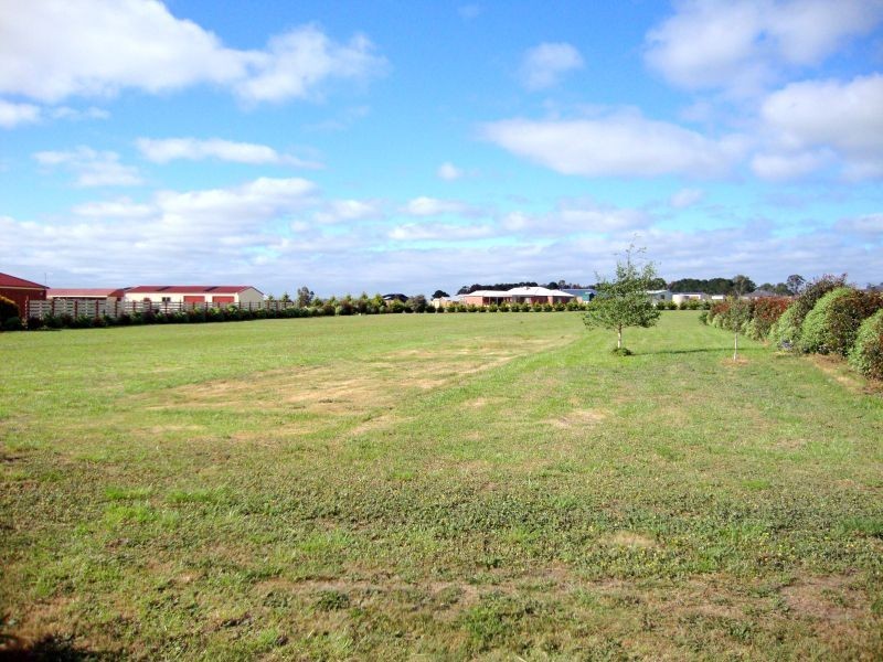 733 Remembrance Drive, Cardigan Village VIC 3352