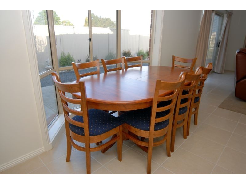 28 Windermere Way, Cardigan Village VIC 3352