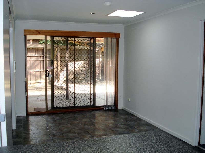 8 Lawanna Court, Delacombe VIC 3356