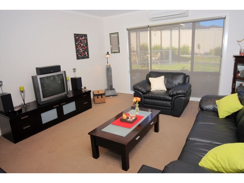 45 Belmar Crescent, Canadian VIC 3350