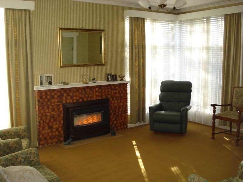 2 Hawthorn Grove, Wendouree VIC 3355