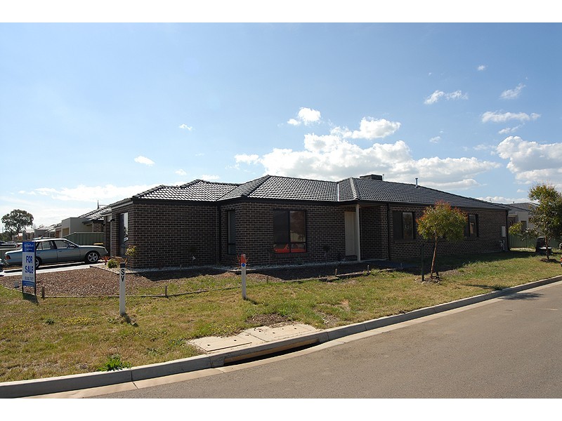 17 Delaney Drive, Miners Rest VIC 3352
