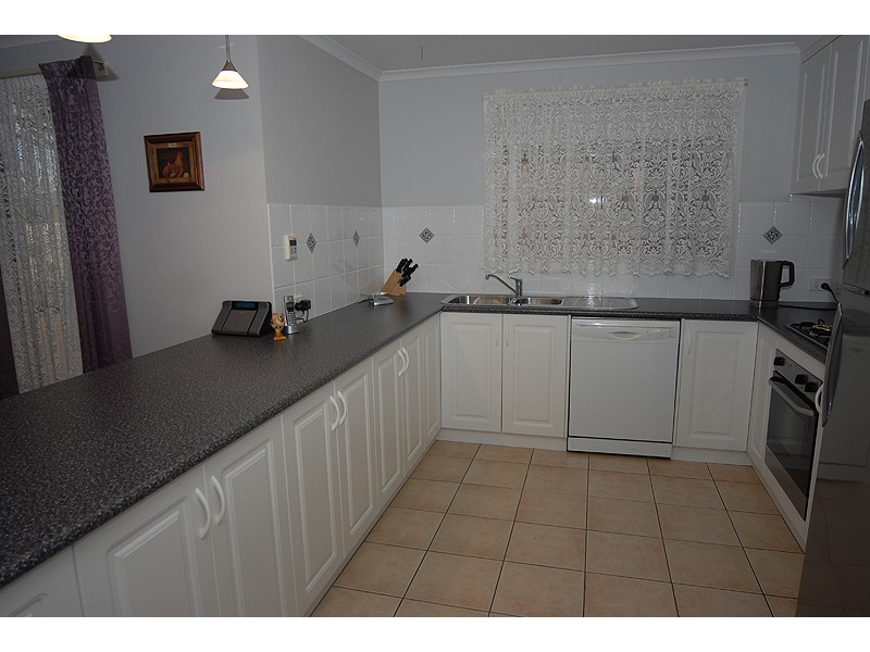 46 Albert Street, Miners Rest VIC 3352