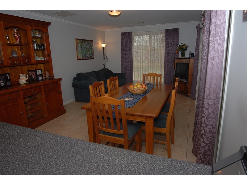 46 Albert Street, Miners Rest VIC 3352