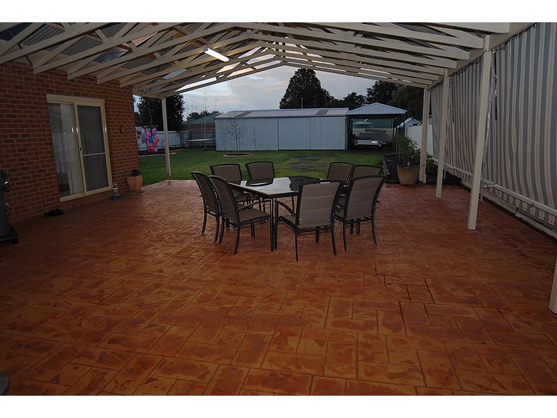 46 Albert Street, Miners Rest VIC 3352