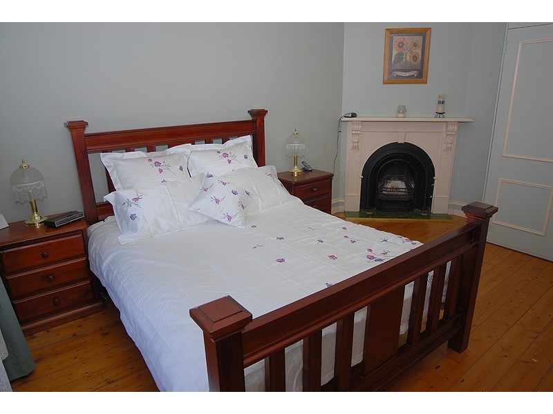 321 Ligar Street, Soldiers Hill VIC 3350