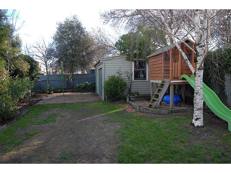 321 Ligar Street, Soldiers Hill VIC 3350