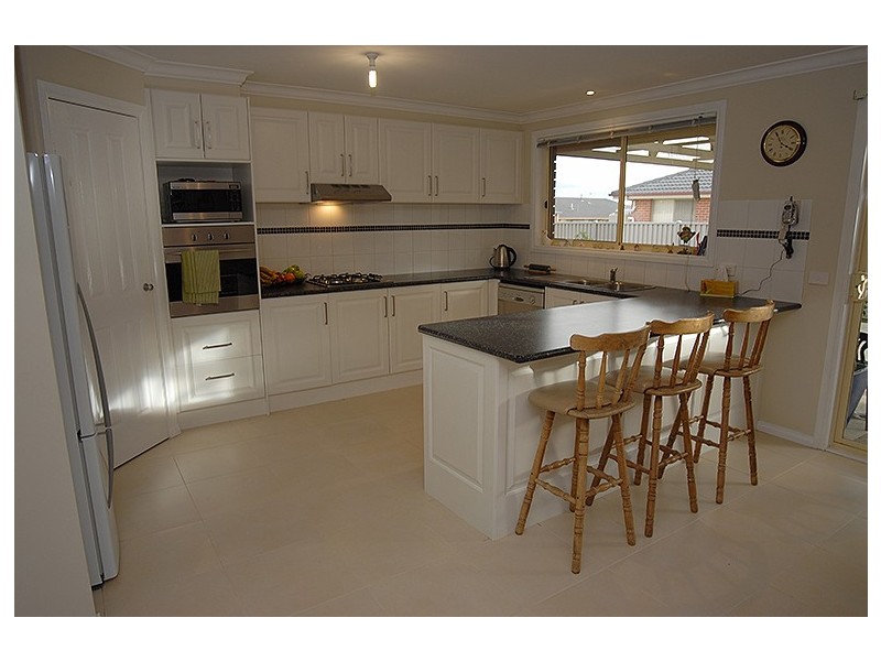 107 Birdwood Avenue, Sebastopol VIC 3356