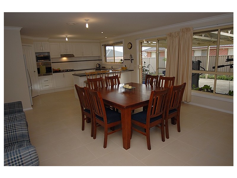 107 Birdwood Avenue, Sebastopol VIC 3356