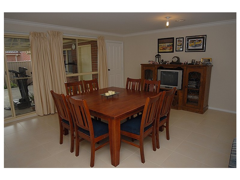 107 Birdwood Avenue, Sebastopol VIC 3356