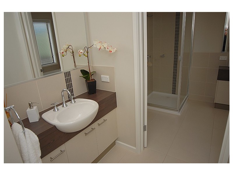 30 Waterford Drive, Miners Rest VIC 3352