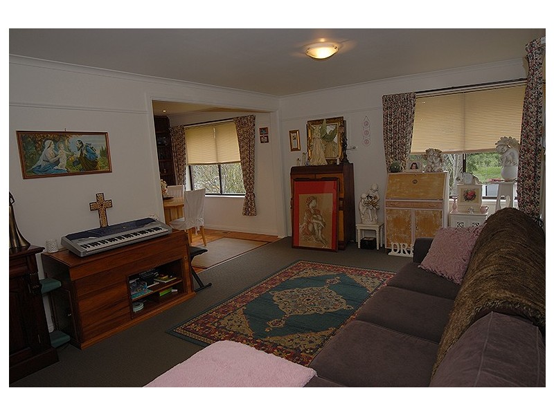 120 Spencer Street, Canadian VIC 3350