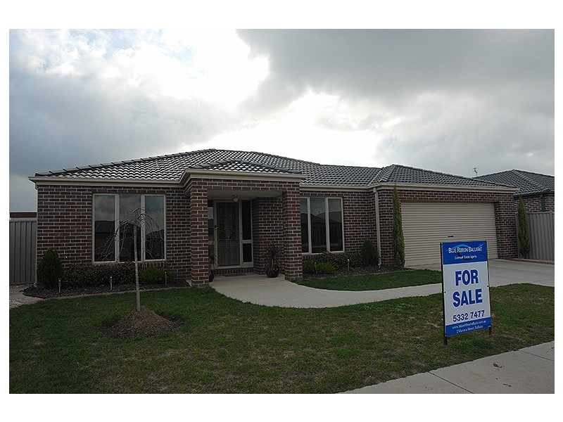 24 Josephine Way, Sebastopol VIC 3356