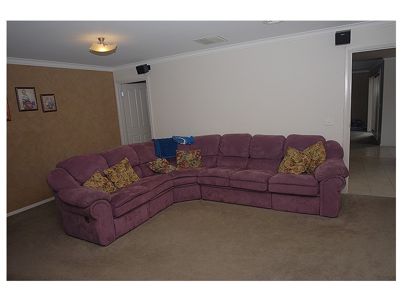 24 Josephine Way, Sebastopol VIC 3356