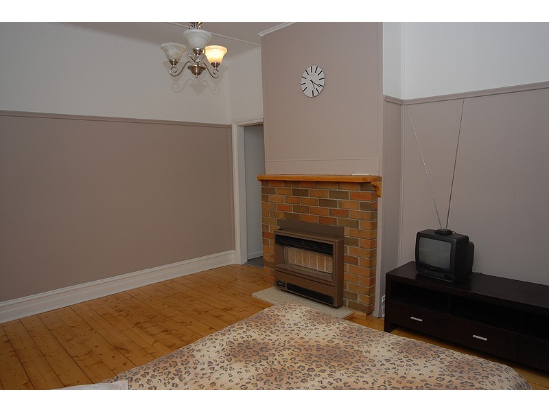 4 Brinkley Avenue, Wendouree VIC 3355