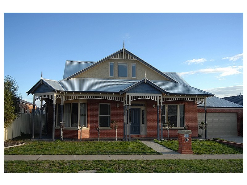 1915 Sturt Street, Alfredton VIC 3350