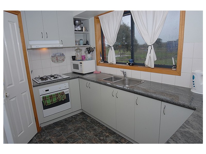 14 Dorothy Court, Ross Creek VIC 3351