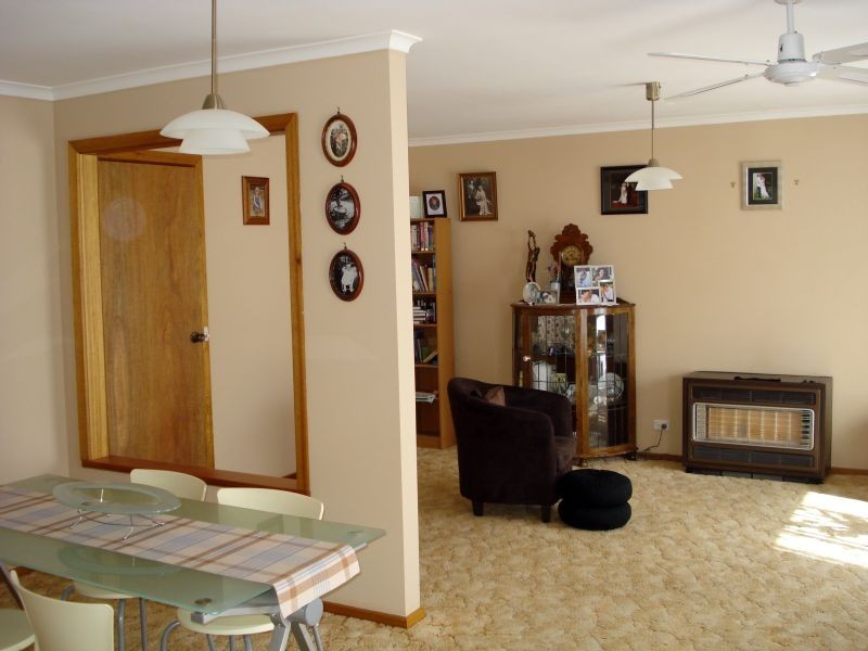 9/724 Chisholm Street, Black Hill VIC 3350