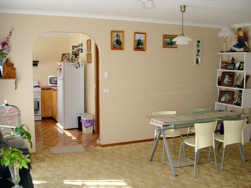 9/724 Chisholm Street, Black Hill VIC 3350