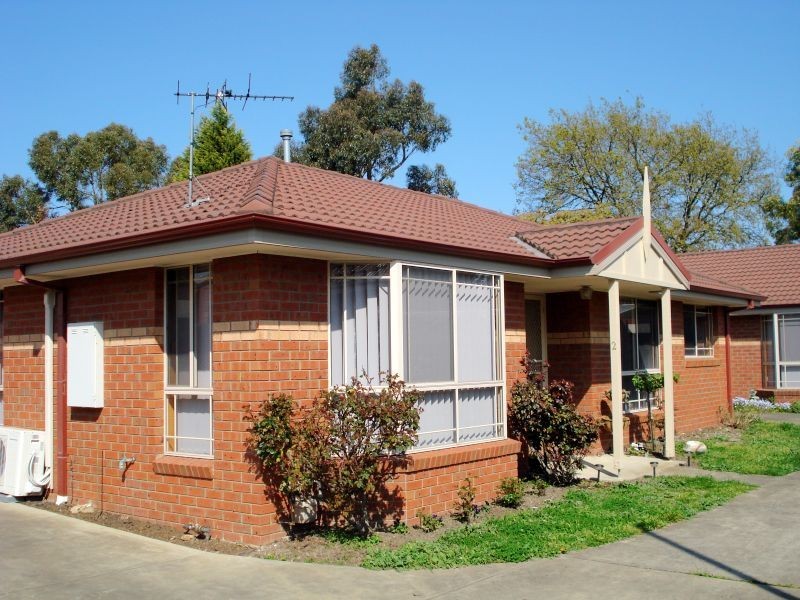 2/1326 Geelong Road, Mount Clear VIC 3350