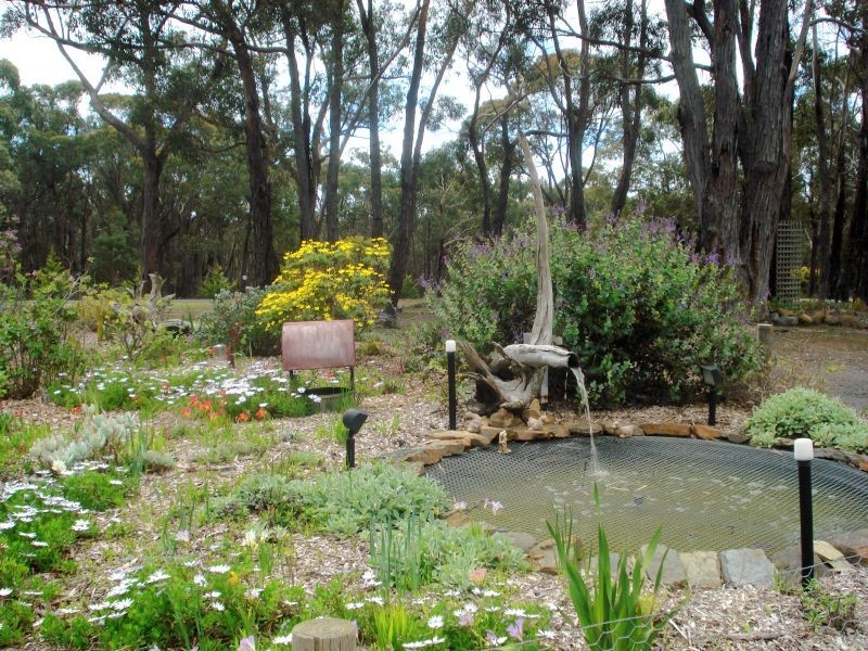 76 Moffats Road, Dereel VIC 3352