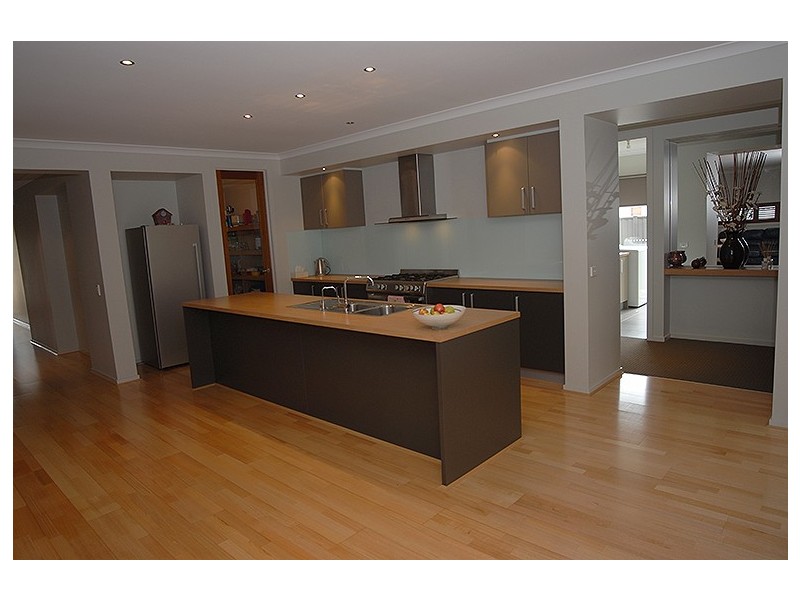 99 Alfredton Drive, Alfredton VIC 3350